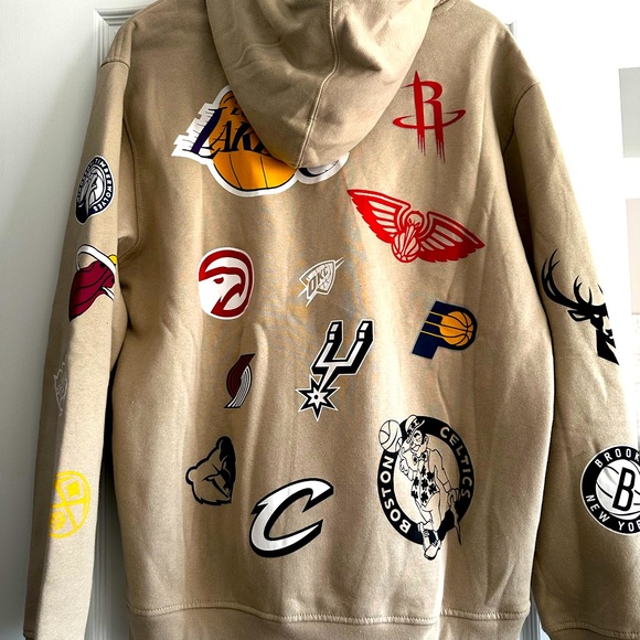 NBA Beige Hoodie with ALL Team logos - Men’s Large - Picture 2 of 6